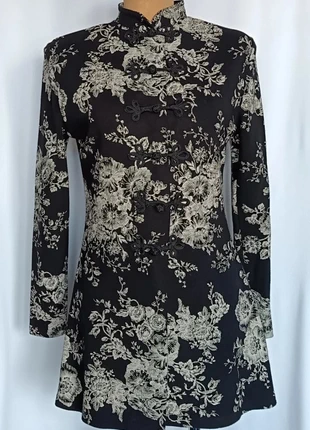 Veste chinoise noire à fleurs Van Flo Paris Taille S - V12, merk: Vintage Girl, staat: Goed, maat: S / 36 / 8, € 7,00, € 8,05 inclusief Kopersbescherming Pro