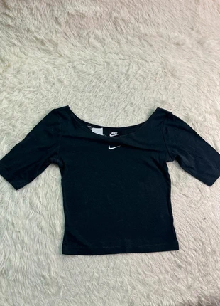 T shirt Nike vintage 658 negra s, brand: Nike, condizioni: Ottime, taglia: S / IT 40 / EU 36, €10.00, €11.20 include la Protezione acquisti