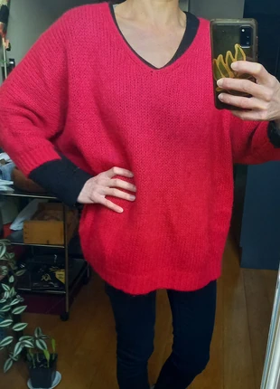 Pull Oversize rouge profond, condition: Very good, size: One size, €12.00, €13.30 includes Buyer Protection
