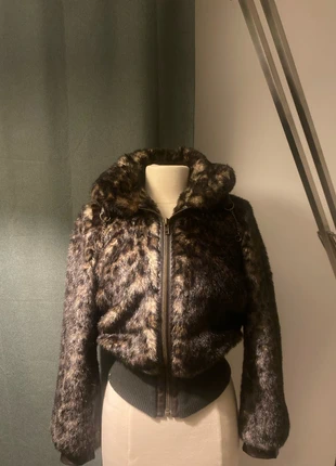 Vintage Leopard faux fur jacket, merk: Vintage Dressing, staat: Goed, maat: S / 36 / 8, € 65,00, € 68,95 inclusief Kopersbescherming