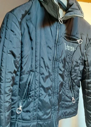 Giubbotto invernale Diesel, brand: Diesel, condizioni: Ottime, taglia: XL, €25.00, €26.95 include la Protezione acquisti