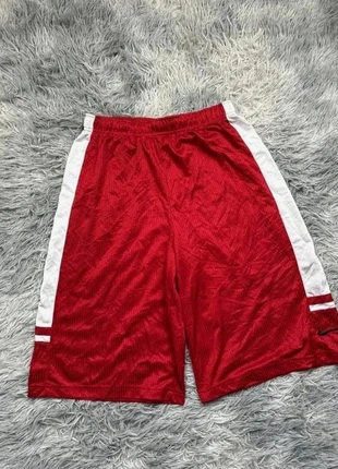 Short de basketball rouge man/homme Nike taille Xl, brand: Levi's, condizioni: Ottime, taglia: XL, €14.20, €15.61 include la Protezione acquisti Pro