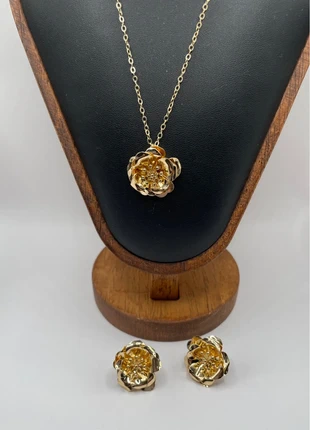 Collier boucles d’oreilles en acier, inoxydable, cadeau🎄🎅, marque: les accessoires de Lily, état: Neuf sans étiquette, 6,00 €, 7,00 € Protection acheteurs (Pro) incluse