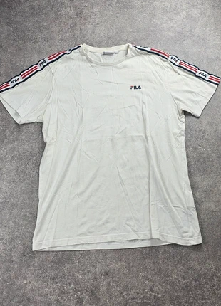 T-shirt Fila Blanc Bandes Logo Épaule T-shirt Sportswear Vintage Homme Femme Taille S, brand: FILA, condition: Very good, size: S, €3.00, €3.85 includes Buyer Protection