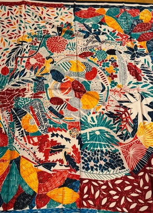 🌈Pañuelo de seda – diseño artístico 130×130 cm, marque: La Boutique, état: Très bon état, 19,00 €, 20,65 € Protection acheteurs incluse