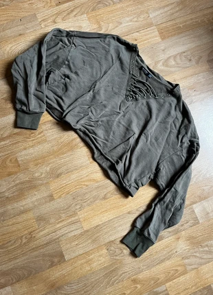 Pull crop manches longues Bershka - Vide dressing - Style tendance, brand: Bershka, condizioni: Ottime, taglia: S / IT 40 / EU 36, €4.00, €4.90 include la Protezione acquisti