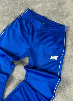 Nike Retro Joggers – Men’s M, Vintage Sportswear, marque: Nike, état: Bon état, taille: M, 9,50 €, 10,68 € Protection acheteurs incluse