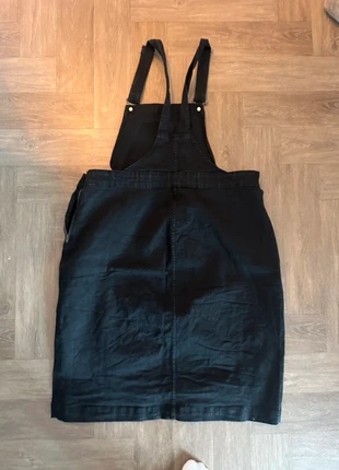 Zwarte overgooier, merk: Yours Clothing, staat: Heel goed, maat: 4XL / 48 / 20, € 18,00, € 19,60 inclusief Kopersbescherming