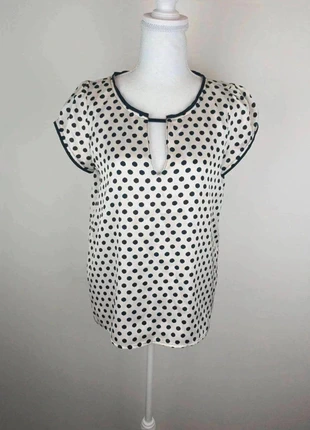 Blouse à pois Zara Basic 🖤 taille M – Chic rétro & légère, marque: Zara, état: Très bon état, taille: M / 38 / 10, 8,00 €, 9,10 € Protection acheteurs incluse