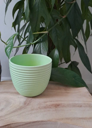 Cache pot vert menthe - bon état, condition: Good, €3.50, €4.38 includes Buyer Protection