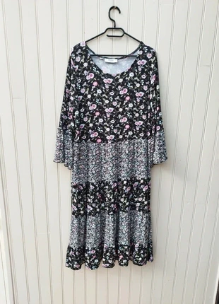 Robe noire à fleurs Maite Kelly taille 46/48, brand: Maite Kelly, condition: Very good, size: XXXL / 46 / 18, €5.00, €5.95 includes Buyer Protection Pro