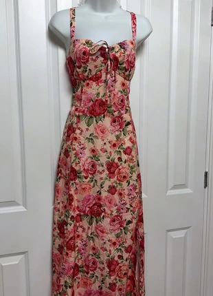Beautiful Floral Dress with Adjustable Straps. Size XL. Uk 14. New. Never Worn., condition: Very good, size: M / UK 12-14, £12.00, £13.30 includes Buyer Protection