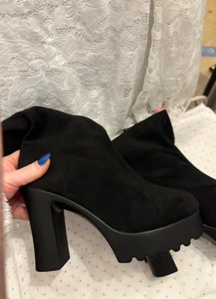 Paire de bottes noires neuves, marca: Boutique indépendante, estado: Nuevo con etiquetas, tamaño: 36, 14,00 €, 15,40 € Protección al comprador incluida