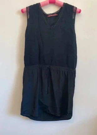 Robe femme Comptoir des Cotonniers, noire, taille XS/34, marke: Comptoir des Cotonniers, zustand: Sehr gut, größe: XS / 34 / 6, 15,00 €, 16,45 € inklusive Vinted-Käuferschutz