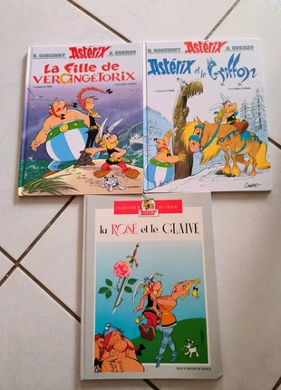 3 BD Astérix comme neuves. La fille de Vercingétorix/Astérix et le Griffon/La rose et le Glaive, estado: Novo sem etiquetas, €16.00, €17.50 inclui Proteção do Comprador