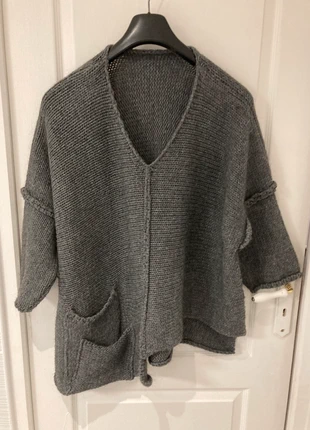 Pull 👚, marque: Made In Italy, état: Très bon état, taille: Taille unique, 13,00 €, 14,35 € Protection acheteurs incluse