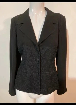 Veste noire cintrée en dentelle – Gérard Darel –, brand: Gerard Darel, condition: Very good, size: M / 38 / 10, €22.00, €23.80 includes Buyer Protection Pro