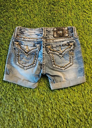 Miss Me Y2K Vintage Denim Mini Shorts - Embroidered Pocket Detail, marque: Miss Me, état: Très bon état, taille: XS / 34 / 6, 28,00 €, 30,10 € Protection acheteurs incluse