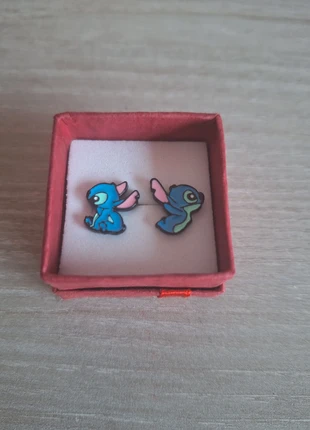 Boucles d'oreilles stitch, marque: Disney, état: Très bon état, 3,00 €, 3,85 € Protection acheteurs incluse