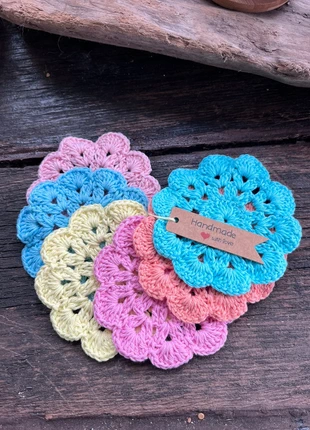 Lot de 6 sous tasse marguerite au crochet 🌼 pastel, brand: Fait Main, condizioni: Nuovo con cartellino, €5.00, €5.95 include la Protezione acquisti