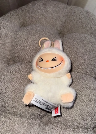 Labubu, merk: POPMART, staat: Nieuw zonder prijskaartje, maat: Universeel, € 7,50, € 8,58 inclusief Kopersbescherming