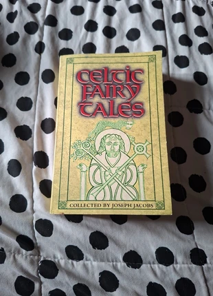 Boek celtic fairy tales, staat: Goed, € 3,00, € 3,85 inclusief Kopersbescherming