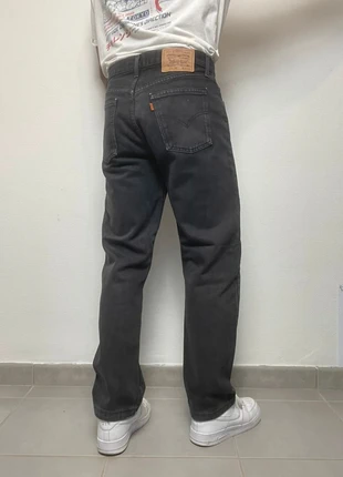 Jean Levi’s 611 homme W30 L29 coupe droite couleur noir 100% coton (553), marque: Levi's, état: Très bon état, taille: W30 | FR 40, 24,99 €, 26,94 € Protection acheteurs (Pro) incluse