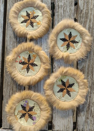 5 grands patchs ronds à coudre, fourrure, marque: misscoupons17, état: Neuf sans étiquette, 5,00 €, 5,95 € Protection acheteurs incluse