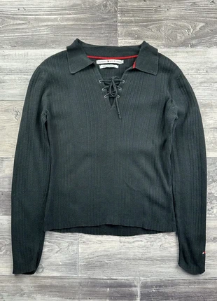 Pull col V avec lacet Tommy Hilfiger Noir Taille M, marca: Tommy Hilfiger, estado: Muito bom, tamanho: M / 38 / 10, €10.00, €11.20 inclui Proteção do Comprador Pro