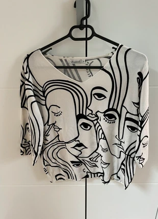 Pull fin col V, marque: Damod, état: Très bon état, taille: M / 38 / 10, 6,00 €, 7,00 € Protection acheteurs incluse