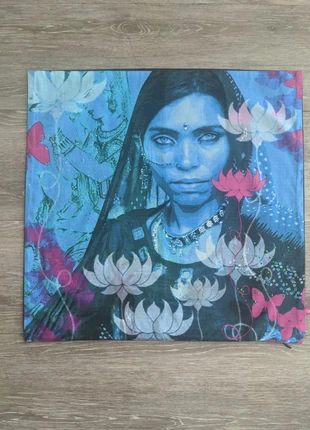 Taie de coussin indienne 45x45 – Style ethnique & broderies sequins, merk: Inconnu, staat: Heel goed, maat: 45 x 45 cm, € 10,00, € 11,20 inclusief Kopersbescherming