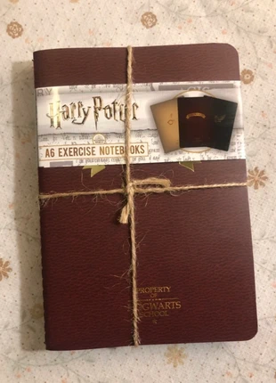 Lote de 3 Cadernos A6 - Harry Potter, marca: Harry Potter, estado: Novo com etiquetas, €6.00, €7.00 inclui Proteção do Comprador