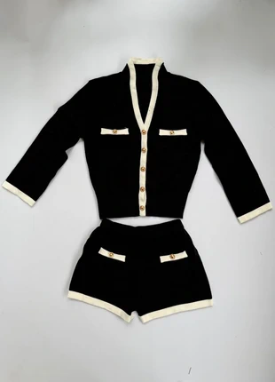 Two-pieces set: longsleeve+ shorts, marque: Local, état: Neuf avec étiquette, taille: S / 36 / 8, 24,20 €, 26,11 € Protection acheteurs incluse