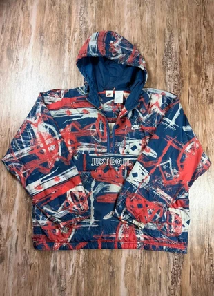 Veste coupe vent a enfiler nike vintage années 90 motif spécial | Taille L, brand: Nike, condizioni: Ottime, taglia: L, €38.00, €40.60 include la Protezione acquisti
