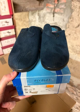 Pantoufle, marque: Fly Flot, état: Neuf avec étiquette, taille: 36, 9,00 €, 10,15 € Protection acheteurs (Pro) incluse
