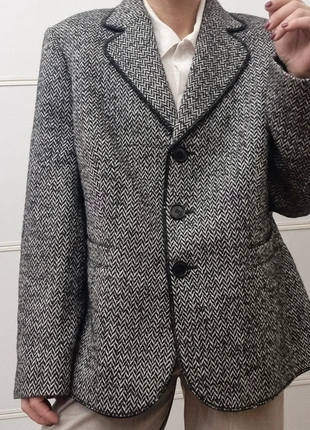 Giacca Basler Tweed Spigato Lana Viscosa Taglia 46/48 Oversize Vintage, marque: Basler, état: Très bon état, taille: XXL / 44 / 16, 25,00 €, 26,95 € Protection acheteurs incluse