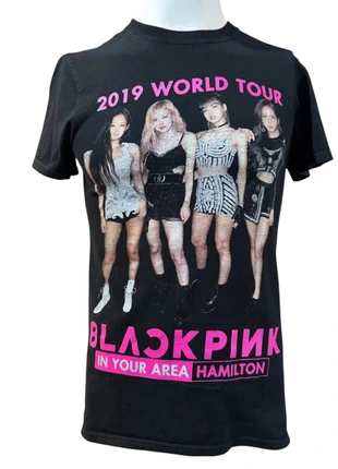 tee-shirt black pink tournée 2019, brand: t-shirt black pink tournée 2019, condizioni: Ottime, taglia: S / IT 40 / EU 36, €10.00, €11.20 include la Protezione acquisti