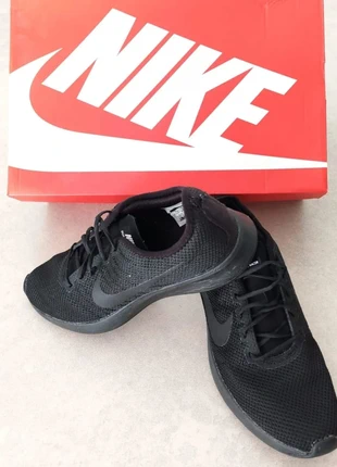 Nike dualtone racer femme 38.5, brand: Nike, condizioni: Ottime, taglia: 38.5, €35.00, €37.45 include la Protezione acquisti
