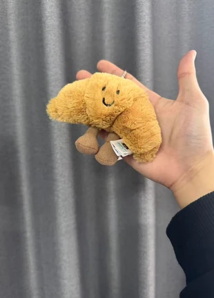 Peanut keychain doll, brand: Jellycat, condition: New with tags, size: One size, €12.00, €13.30 includes Buyer Protection