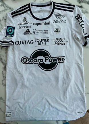 Maillot football Sc Bastia Adidas Djoco Ligue2, marque: Football, état: Très bon état, taille: M, 130,00 €, 137,20 € Protection acheteurs (Pro) incluse