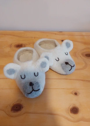 Vilten pantoffels, marque: DILLE & KAMILLE, état: Très bon état, taille: 28, 5,00 €, 5,95 € Protection acheteurs incluse