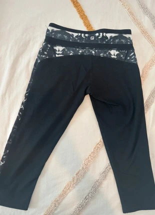 Black & white Fabletics cropped workout leggings - size XS, brand: Fabletics, condizioni: Ottime, taglia: XS / IT 38 / EU 34, €6.00, €7.00 include la Protezione acquisti