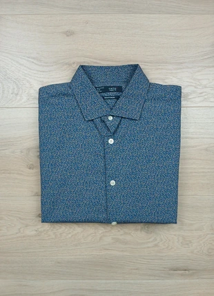 Chemise à manches longues à motifs feuillages Celio - Taille L - Marine Kaki, marque: Celio, état: Très bon état, taille: L, 10,00 €, 11,20 € Protection acheteurs incluse