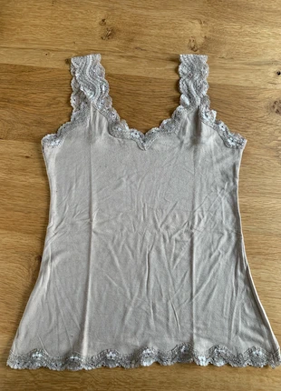 Débardeur Promod taille 38, marque: Promod, état: Très bon état, taille: M / 38 / 10, 1,00 €, 1,75 € Protection acheteurs incluse