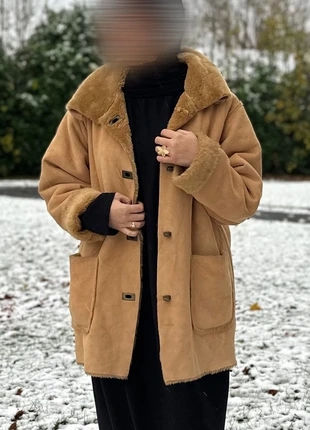 Manteau Fourrure Coat vintage Et Dieu créa la femme – Suédine camel Coat 80 / 90 Taille unique, brand: Vintage Dressing, condition: Very good, size: One size, €35.00, €37.45 includes Buyer Protection