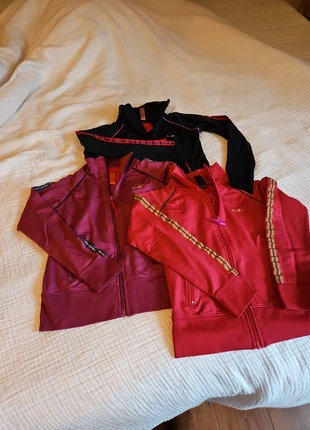 Bengh per principessa 122 trainingsjasjes vestjes, merk: Bengh per Principesse, staat: Goed, maat: 7 jaar / 122 cm, € 5,00, € 5,95 inclusief Kopersbescherming