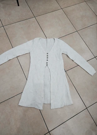 Cardigan lungo, brand: Donna, condizioni: Ottime, taglia: S / IT 40 / EU 36, €2.50, €3.33 include la Protezione acquisti