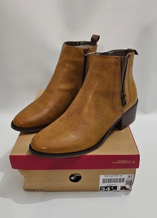 Bottines femme, Taille 37, merk: Angela Thompson, staat: Nieuw met prijskaartje, maat: 37, € 17,00, € 18,55 inclusief Kopersbescherming