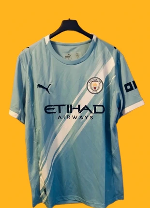 Machester City football shirt, marque: Football, état: Neuf avec étiquette, taille: M, 20,00 €, 21,70 € Protection acheteurs incluse