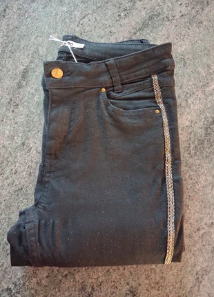 Jean skinny taille 38 gémo, brand: Gémo, condizioni: Ottime, taglia: M / IT 42 / EU 38, €10.00, €11.20 include la Protezione acquisti